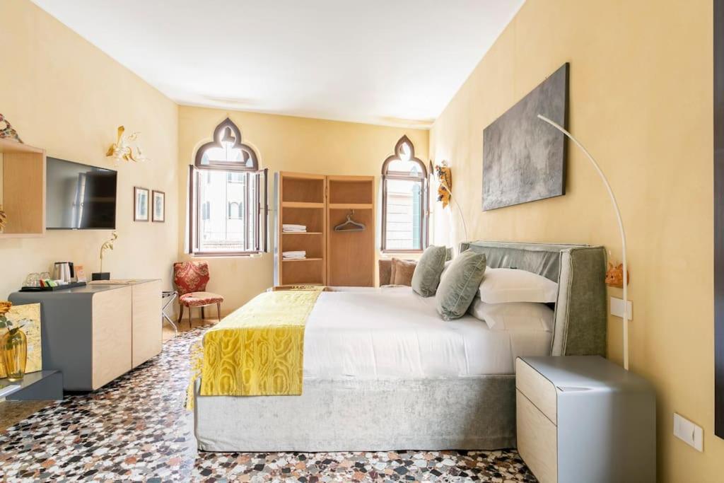 Cinqueteste Luxury 2* Venise