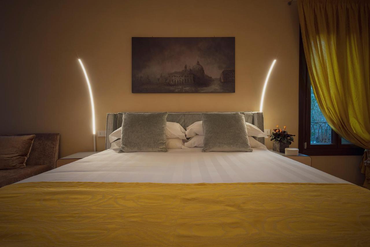 Cinqueteste Luxury Pensión